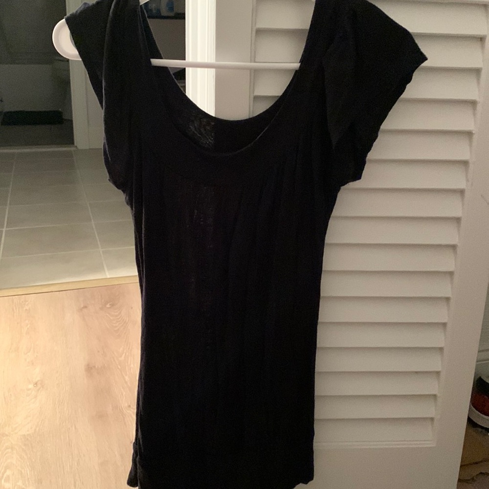 Black shirt